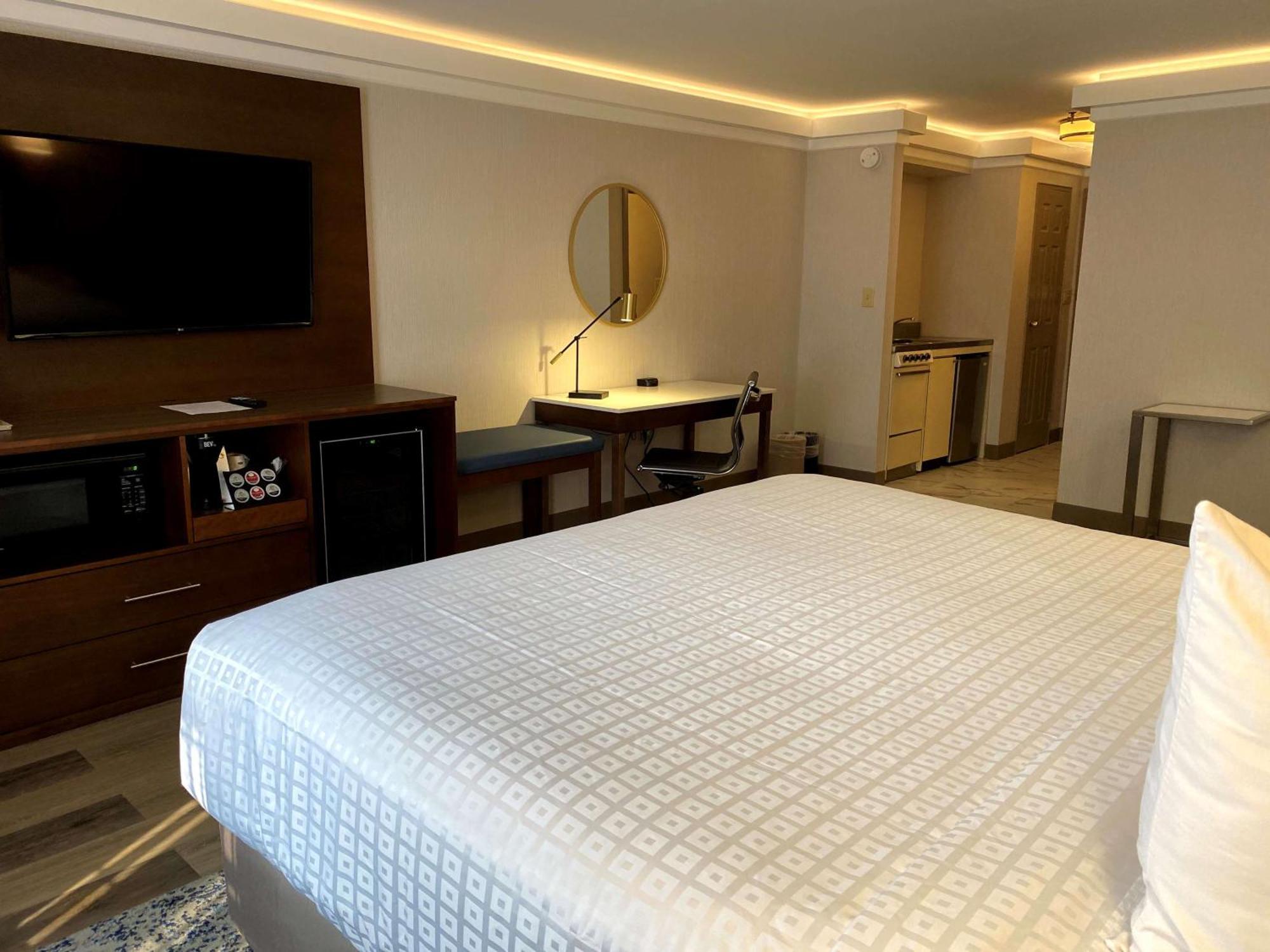 Hotel The Inn, Bw Signature Collection 3*